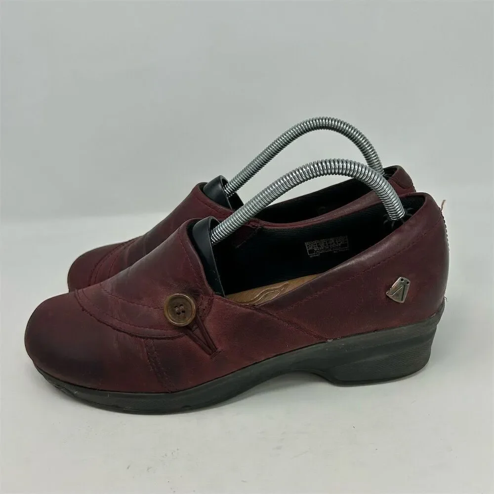 KEEN Women's Red Leather Slip-On Clog Loafers Size 10 Casual Comfort - Picture 7 of 15